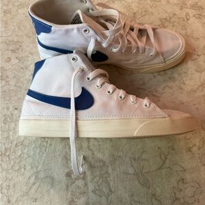 Nike Court legacy mid Sneakers canvas with Royal Blue Swoosh